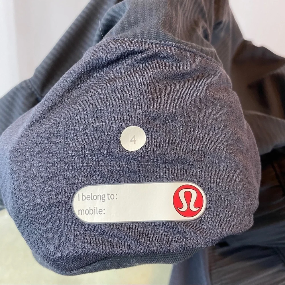 Lululemon Off to Class Jacket  Zip Up Rare Size4
